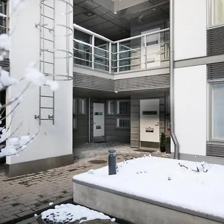Apartment 2ndhomes Cozy 1br With Balcony By The Station *