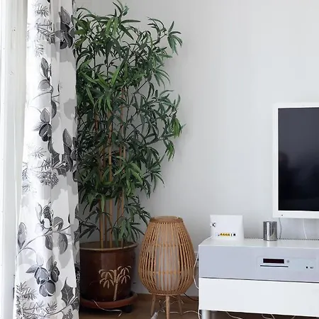 2ndhomes Cozy 1br With Balcony By The Station Apartment Helsinki